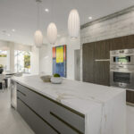 8896 Lookout Mountain Ave-14
