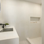 8896 Lookout Mountain Ave-28